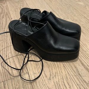 Free People Zoe Closed Toes Platforms